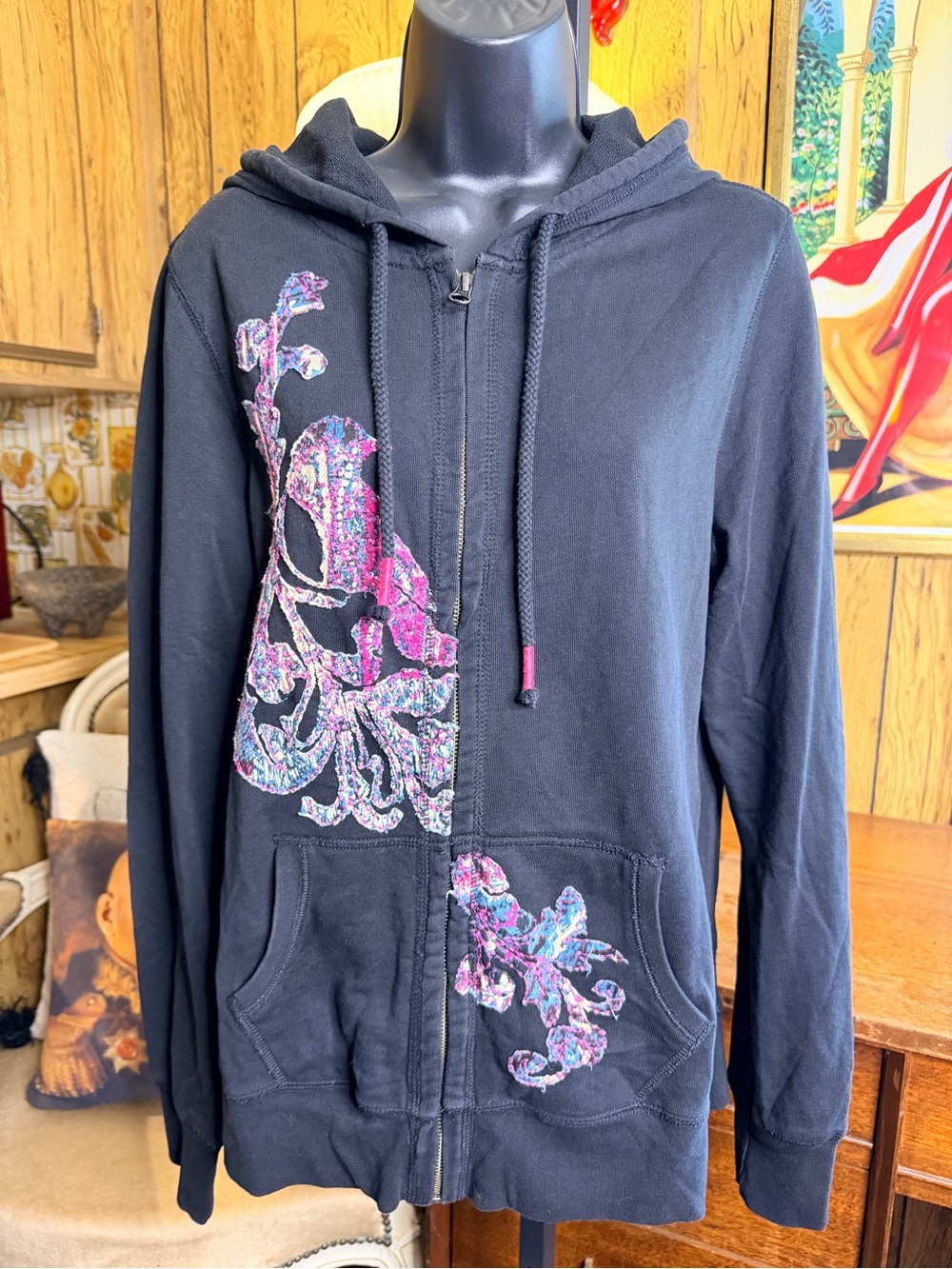 Vintage Y2K Lucky Brand Black Zip Hoodie with Pink & Purple Floral Embroidery
